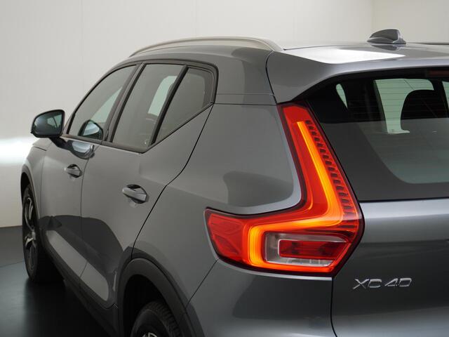 Volvo XC40 1.5 T3 Momentum Trekhaak/Camera/Harman Kardon etc.