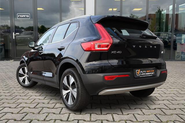 Volvo XC40 1.5 T5 Recharge Inscription | DAB | Carplay | 18 Inch |