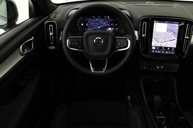 Volvo XC40 B4 (M-HYBRID) PLUS BLACK EDITION -PANO.DAK|HARMAN/KARDON|360°CAM|ADAP.LED|POWER-SEATS|20"