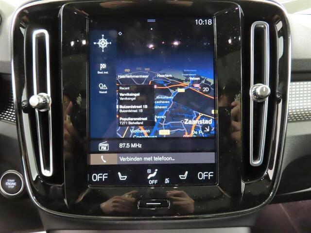 Volvo XC40 1.5 T5 Recharge R-Design | Trekhaak | Panorama schuifdak | Stuur + Stoel verwarming | Adaptieve Cruise | Power seats | Standkachel | Volvo on Call |