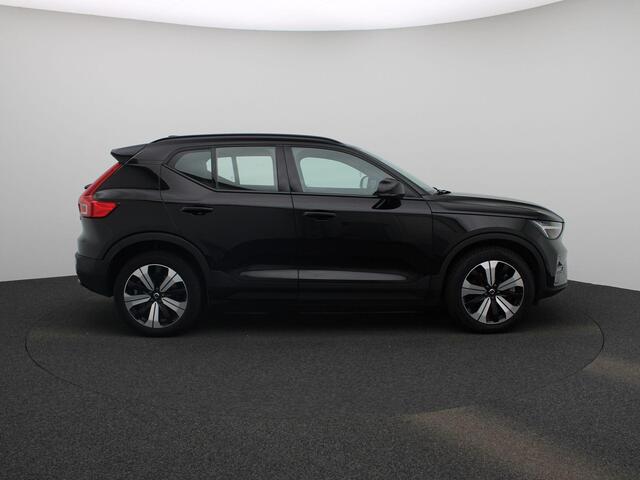 Volvo XC40 Recharge Core 232PK | Allseason-banden | Grootlicht-assistent | Achteruitrijcamera + parkeersensoren | Climate control | Apple CarPlay & Android Auto
