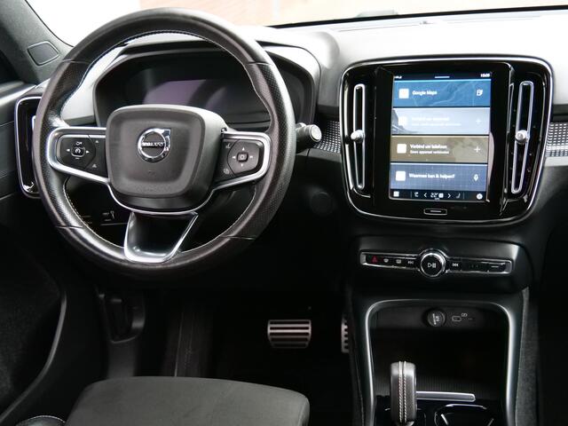 Volvo XC40 Recharge P8 408pk AWD R-Design Automaat Trekhaak / Stuurverwarming / Adaptive cruise