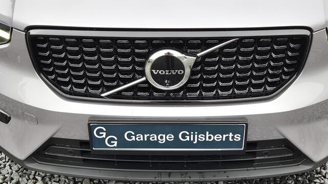 Volvo XC40 2.0 B3 Ultra Dark MY 2026 - 21" Wielen - Panorama dak - Lighting - I H/K Audio - 360 Cam - Alarm - Climate - Privacy Glass - R980 Interieur