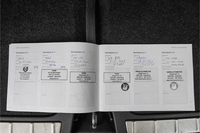 Volvo XC40 2.0 T5 AWD R-Design Pano Camera ACC 20"