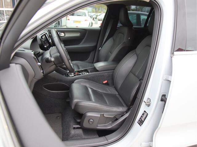 Volvo XC40 1.5 T4 Recharge Inscription Camera/Carplay, Leder, 4x stoel&stuur verwarming Aanbieding!
