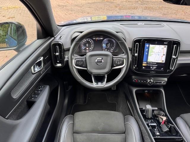 Volvo XC40 1.5 T5 TWIN ENGINE R-DESIGN/LED/HLEER