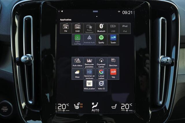 Volvo XC40 B4 211pk Inscription - Intellisafe Assist/Surround - Lederen bekleding - Verwarmbare voorstoelen - Verwarmbaar stuurwiel - Elektrisch bedienbare voorstoelen - 360 graden camera - Elektrisch bedienbare achterklep - Noodreservewiel