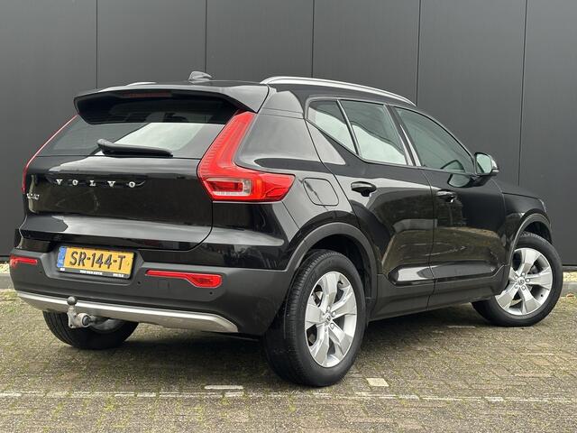Volvo XC40 1.5 T3 Momentum Business Pack Connect/ schuifdak/ trekhaak/ park assist camera