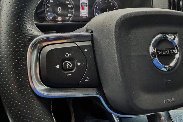 Volvo XC40 2.0 T4 190pk R-Design SCANDINAVIAN LINE