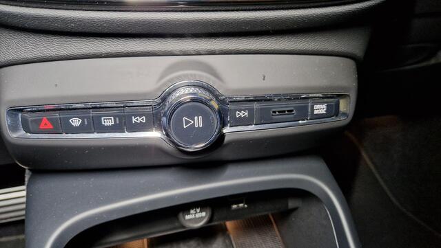 Volvo XC40 1.5 T5 Recharge R-Design | Navigatie | Apple Carplay/Android Auto |