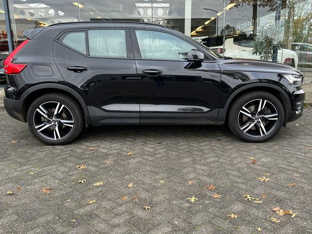 Volvo XC40 1.5 T5 Recharge R-Design | Leder | Electr Trekhaak 1800kg | Stoelverwarming | Navi | occasion