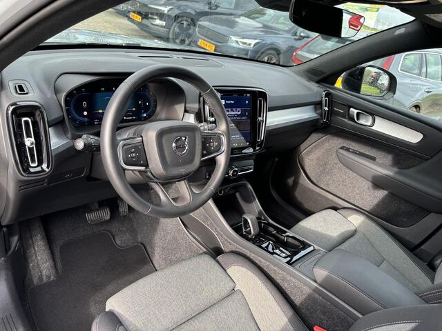 Volvo XC40 B4 Plus Dark | Harman/Kardon | Driver Assist | Trekhaak | Memoryseats |