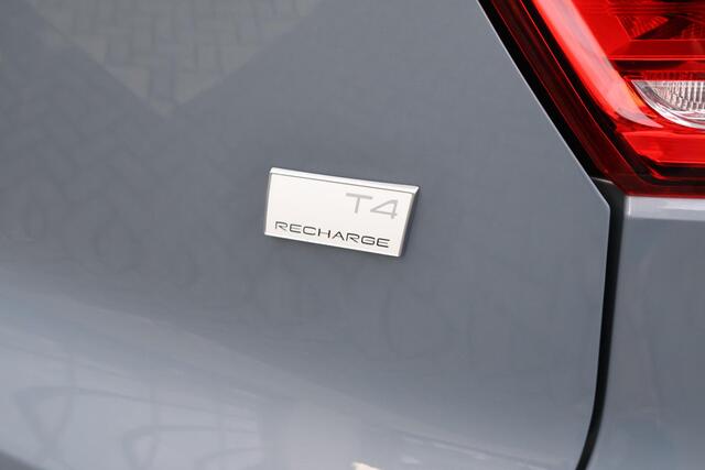 Volvo XC40 1.5 T4 Plug-in hybrid Essential Bright