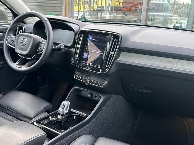Volvo XC40 1.5 T4 Recharge Inscription / Lage kilometerstand / Stoel+stuurverwarming / Camera achter / Leder / Pilot assist / Keyless /