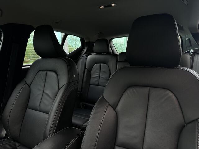 Volvo XC40 1.5 T4 Recharge Inscription / Lage kilometerstand / Stoel+stuurverwarming / Camera achter / Leder / Pilot assist / Keyless /