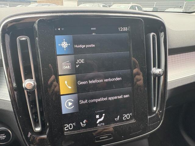 Volvo XC40 1.5 T3 Business Pro | Nieuw Binnen! Adaptieve cruise control | Bliss | verwarmde voorstoelen | stuurwiel verwarmd | camera | elektrische achterklep | Trekhaak | AppleCarPlay | Volvo On call |