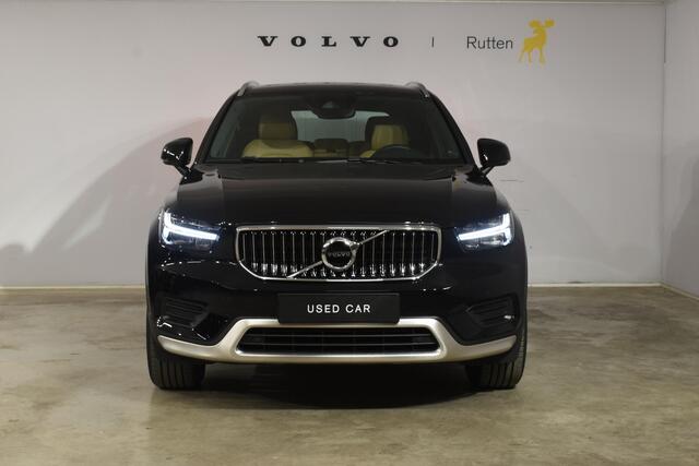 Volvo XC40 T3 163PK Automaat Inscription / Navigatie / Adaptive Cruise control / Stoelverwarming / Elektr. Trekhaak / Parkeersensoren v+a