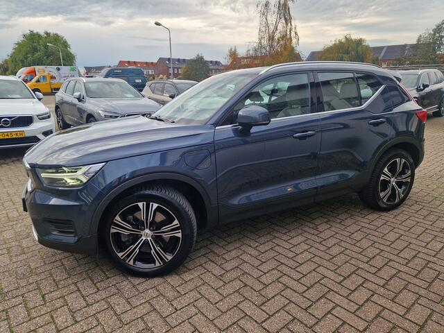 Volvo XC40 1.5 T4 Recharge Inscription PANO | Harman Kardon | Beige leder