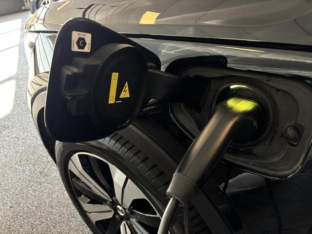 Volvo XC40 1.5 T4 Plug-in Ultimate Bright / Panoramadak / Leer - Alcantara / Harman-Kardon / Dab+ / Apple Carplay / Stuur- en Stoelverwarming / MY 2023 - Elek Trekhaak -