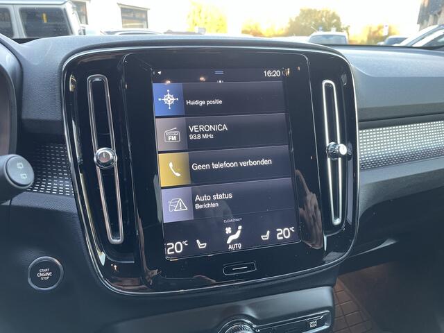 Volvo XC40 2.0 T4 R-Design Harman Kardon , Navi , Camera