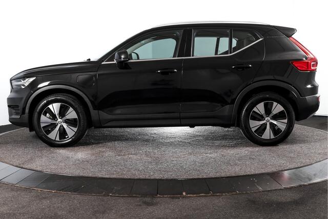 Volvo XC40 1.5 T4 Plug-in hybrid Inscription Expression | Elek. Trekhaak | Dig. Cockpit | Cruise | Stoel-+Stuurverw. | PDC | Camera | NAV + App. Connect | ECC | Elek. Klep | LM 18" | 1561