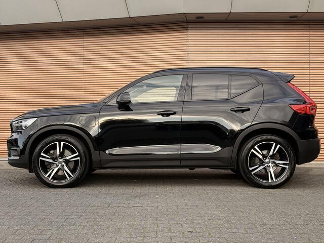 Volvo XC40 1.5 T5 Recharge R-Design Adapt. Cruise / Winterpakket / Camera / Sportstoelen