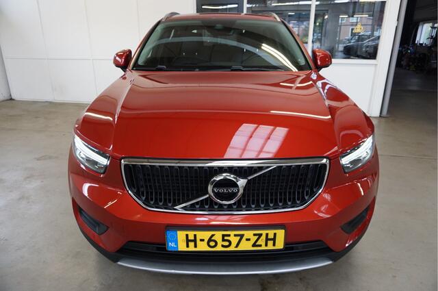 Volvo XC40 2.0 D3 Momentum Automaat Leder Parking-climate