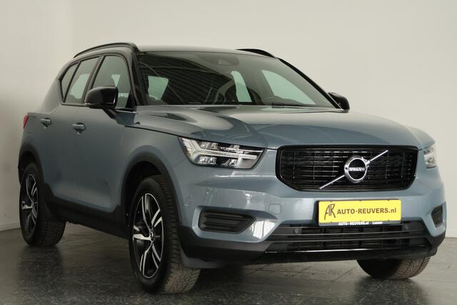 Volvo XC40 1.5 T3 R-Design / LED / Navi / CarPlay / Trekhaak