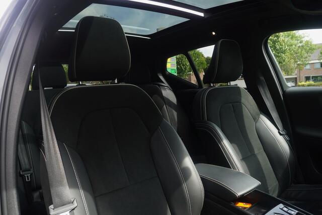 Volvo XC40 1.5 T5 Recharge R-Design | Pano | ACC | Trekhaak | Carplay | 360 Camera | Harman/Kardon | 20"