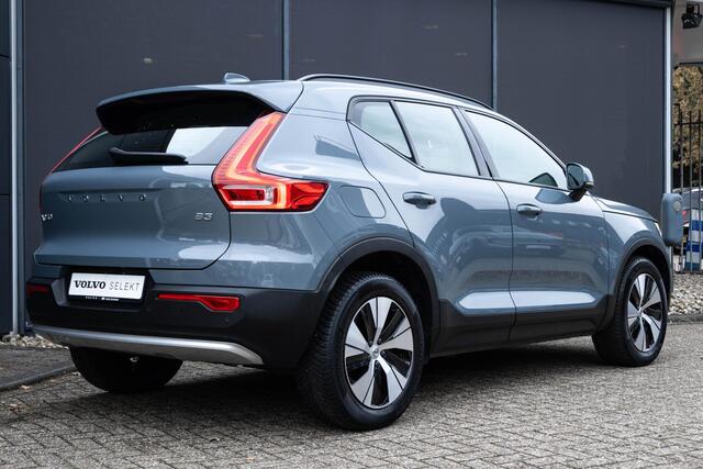 Volvo XC40 B3 Automaat Essential | Elektrische Trekhaak | Parkeersensoren V & A | Parkeercamera | All-season Banden | 18'' Lichtmetalen velgen | Google infotainment | Applecarplay/Android auto | Dealeronderhouden