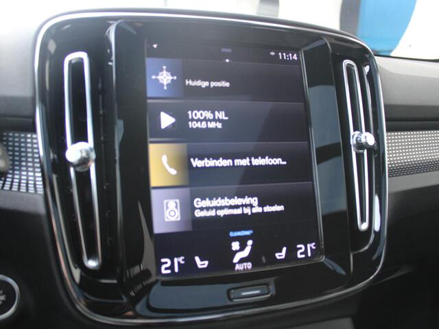 Volvo XC40 2.0 T5 AWD R-Design Intro Edition | GLAZEN DAK |