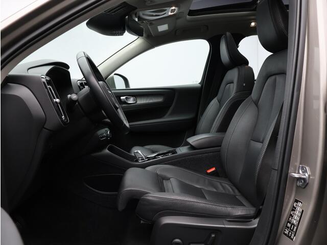 Volvo XC40 T3 Automaat Inscription / Trekhaak / Pan. dak / Standkachel / 360 camera / Harman Kardon / Elektr. bed. stoelen / 19" / CarPlay / DAB+