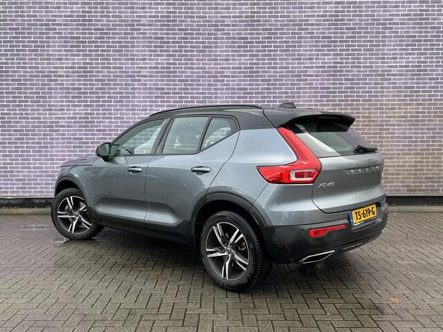 Volvo XC40 2.0 T4 R-Design | Navi | Schuif-/Kanteldak | Elektrische Stoelverstelling | Parkeercamera | Memory | Cruise Control | Parkeersensoren Voor + Achter | Volvo On Call | 18" LM |