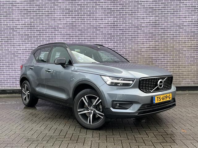 Volvo XC40 2.0 T4 R-Design | Navi | Schuif-/Kanteldak | Elektrische Stoelverstelling | Parkeercamera | Memory | Cruise Control | Parkeersensoren Voor + Achter | Volvo On Call | 18" LM |