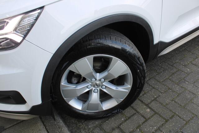 Volvo XC40 1.5 T2 Business Pro | Keyless entry/start | Standkachel | BLIS | Adaptieve cruise control |