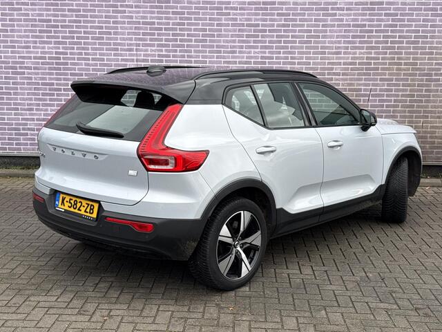 Volvo XC40 Recharge P8 AWD R-Design | Adaptive cruise control | Stoel- en stuurwielverwarming | 360 camera | Warmtepomp | Elektrische stoelverstelling | Parkeersensoren voor + achter | Voorruitverwarming | Dode hoek detectie BLIS |