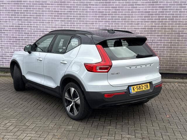 Volvo XC40 Recharge P8 AWD R-Design | Adaptive cruise control | Stoel- en stuurwielverwarming | 360 camera | Warmtepomp | Elektrische stoelverstelling | Parkeersensoren voor + achter | Voorruitverwarming | Dode hoek detectie BLIS |