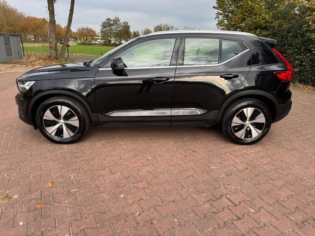 Volvo XC40 1.5 T5 RECHARGE 180PK BUSINESS PRO