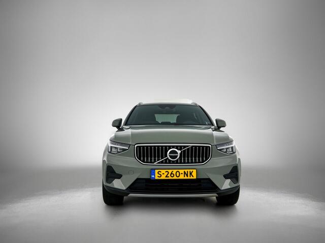 Volvo XC40 1.5 T4 Plug-in hybrid Core Bright | Navigatie | Sensoren voor &
