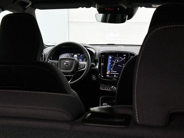 Volvo XC40 1.5 T4 Plug-in hybrid Core Bright | Navigatie | Sensoren voor &