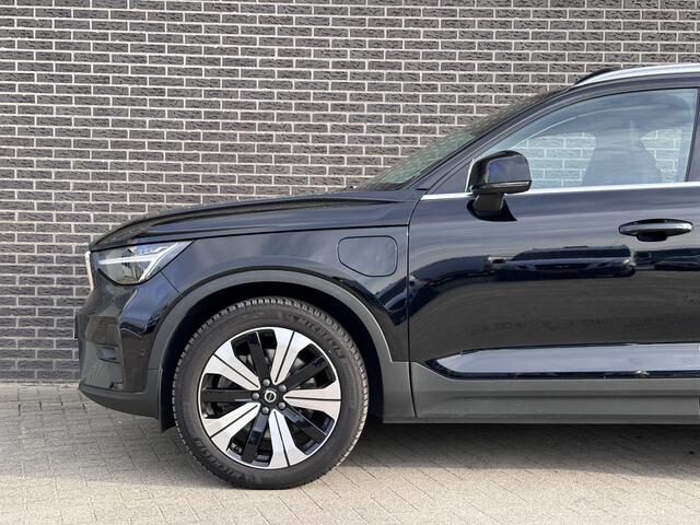Volvo XC40 1.5 T4 Plug-in hybrid Ultimate Bright | Panoramadak | 360 Camera | Navigatie | Leder