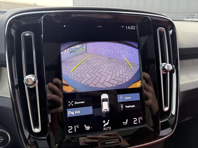 Volvo XC40 2.0 T4 Inscription | Trekhaak | Memory stoel | Schuif/kantel Panoramadak | Camera | Leder | Apple carplay/android auto | Harman/Kardon |