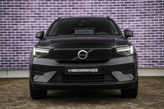 Volvo XC40 Single Motor Extended Range Plus 82 kWh | Adaptieve cruise control | Stoel- en stuurverwarming | Nubuck Interieur | Warmtepomp | 20 inch velgen | Camera |