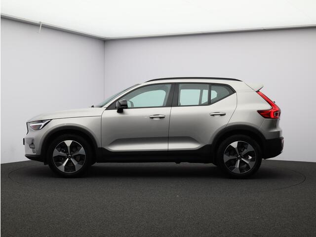 Volvo XC40 2.0 B4 Plus Dark / Trekhaak / Elektr. bed. stoelen / Harman Kardon / Stoel+stuurverwarming