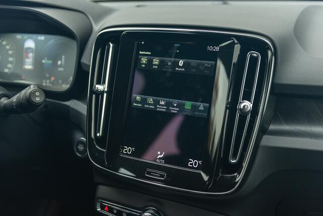 Volvo XC40 T4 Aut. Plug-In Hybrid Core Bright Leder Parkeercamera 211pk