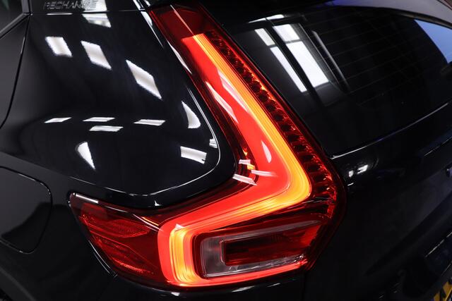 Volvo XC40 Single Motor Extended Range Plus 82 kWh ACC 20'' PDC Keyless Entry/Go