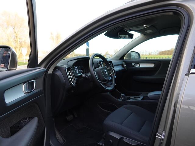 Volvo XC40 1.5 T4 Recharge Inscription Expr. TREKH. | CAMERA + PDC | WINTERPACK | LMV