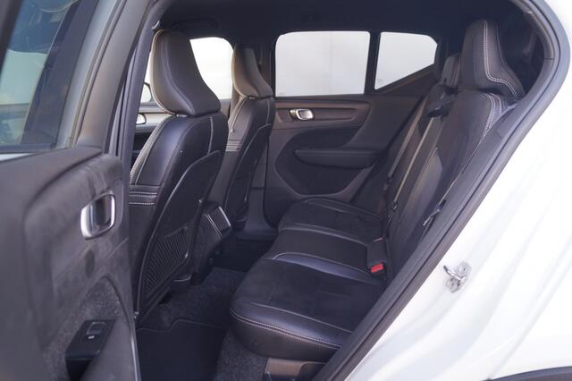 Volvo XC40 1.5 T3 163pk Automaat R-Design -NAVI-ECC-CAM-LED-