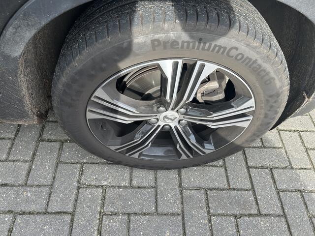 Volvo XC40 2.0 T4 Inscription | 1E EIGENAAR | 12 MND GARANTIE | PANO DAK | NAVI | PDC | CAMERA | LEDER |