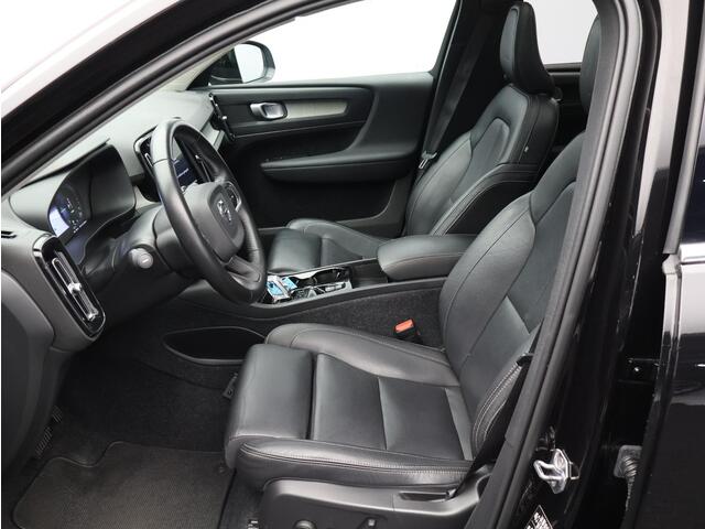 Volvo XC40 T5 Twin Engine Inscription / Pano. dak / Elek. verstelbare stoelen / Camera achter / Adaptive cruise / Leder / Stoelen verwarmd / BLIS / Parkeerhulp / Carplay /
